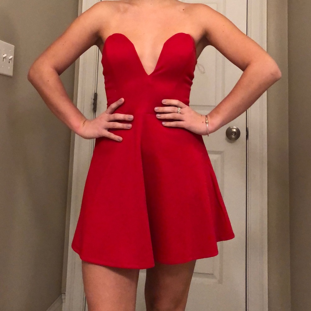 Red deep v strapless dress